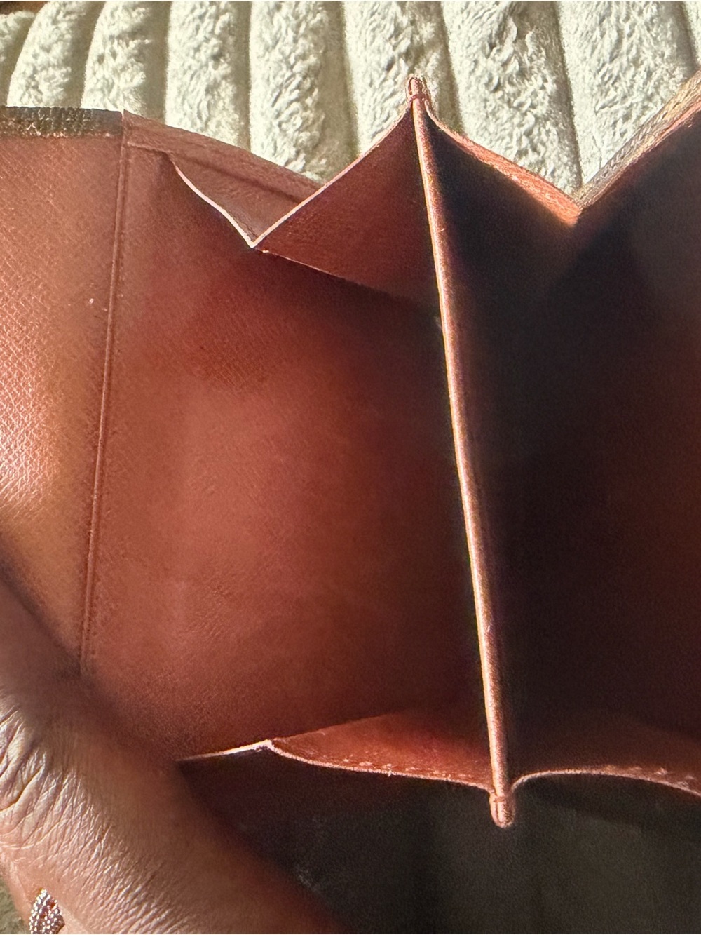 Louis Vuitton Monogram Canvas Wallet - Picture 8 of 9